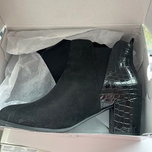 Croc Bootie